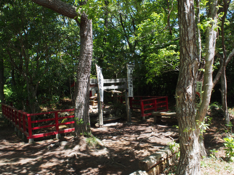 猫神社